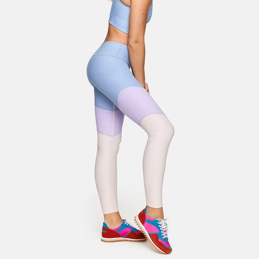 NWT Outdoor Voices 7/8 Springs Leggings